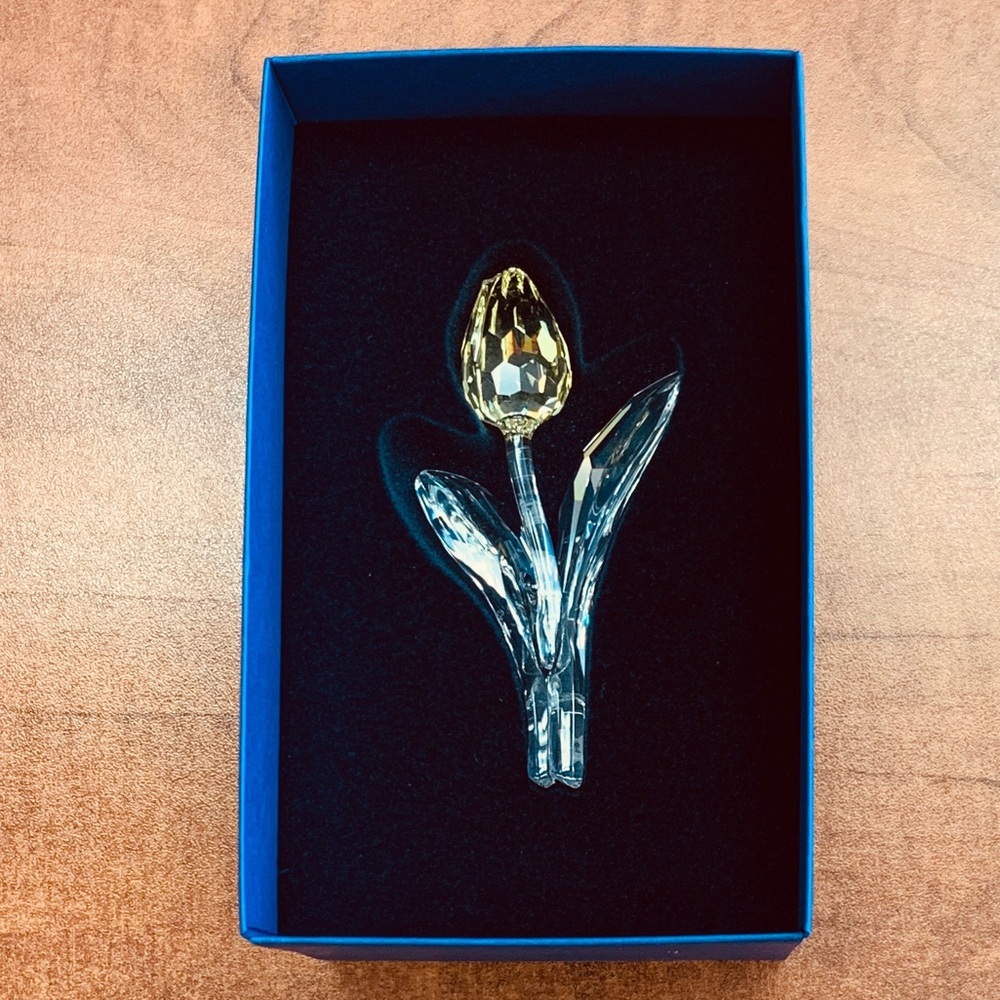 🆕 Swarovski Yellow Tulip